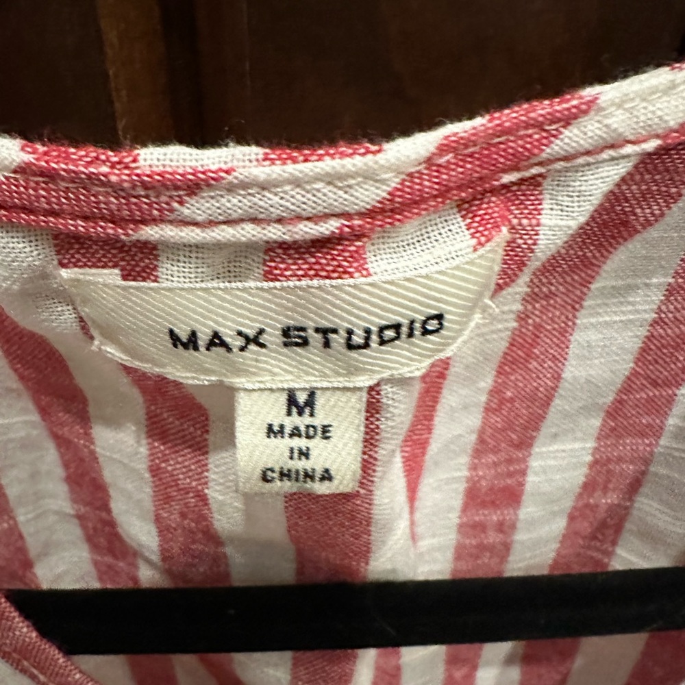 Max Studio Blouse - Picture 2 of 3
